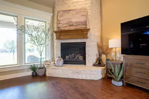 3201 Steamers Ct, Granbury, TX 76049 - Photo 36