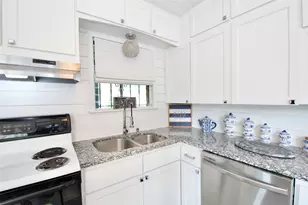 1307 N 65th St, Waco, TX 76710 - Photo 14