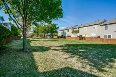 9813 Rockwall Road, Plano, TX 75025 - Photo 12