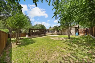 2010 Warwick Dr, Arlington, TX 76015 - Photo 1
