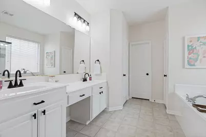 1212 Canyon Creek Drive, McKinney, TX 75072 - Photo 14