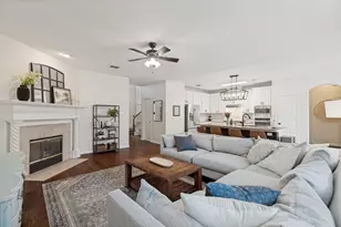 1212 Canyon Creek Dr, McKinney, TX 75072 - Photo 8