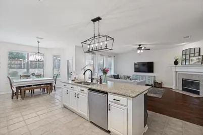 1212 Canyon Creek Drive, McKinney, TX 75072 - Photo 10