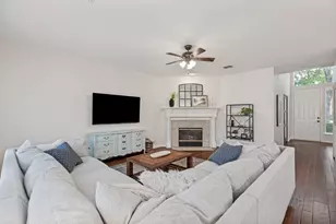 1212 Canyon Creek Dr, McKinney, TX 75072 - Photo 8