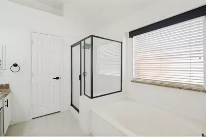 3805 Pine Valley Drive, Plano, TX 75025 - Photo 16