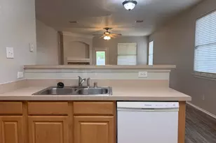 7905 Seven Oaks Ln, Denton, TX 76210 - Photo 14