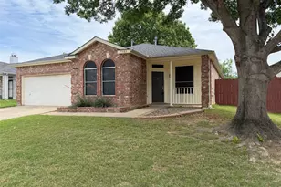 7905 Seven Oaks Ln, Denton, TX 76210 - Photo 2