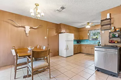 203 Randy Drive, Woodway, TX 76712 - Photo 10