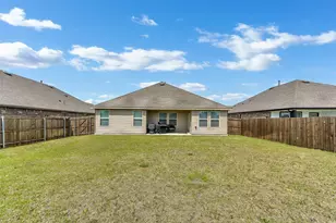 1201 Blossom Ct Dr, Princeton, TX 75407 - Photo 24