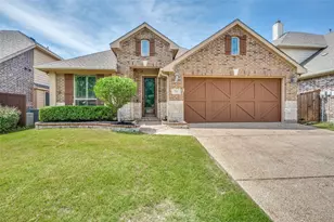 713 Marietta Ln, Aubrey, TX 76227 - Photo 2