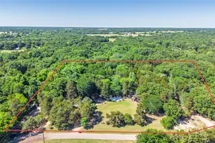 1422 Co Rd 1036, Greenville, TX 75401 - Photo 2
