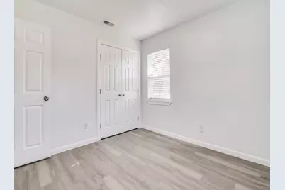 525 Moonlight Drive, Garland, TX 75040 - Photo 18