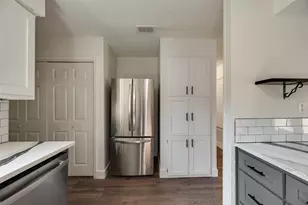 617 Harvest Hill St, Lewisville, TX 75067 - Photo 8