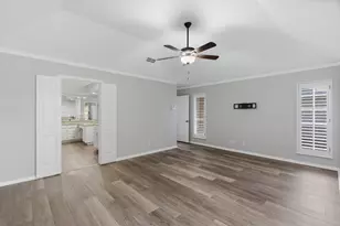 5017 River Bluff Dr, Fort Worth, TX 76132 - Photo 22