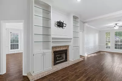 5017 River Bluff Drive, Fort Worth, TX 76132 - Photo 10