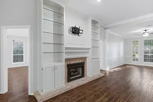 5017 River Bluff Dr, Fort Worth, TX 76132 - Photo 10