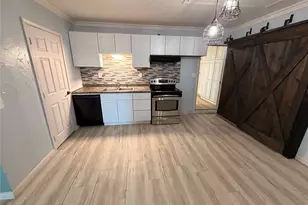 1010 W Moss St, Eastland, TX 76448 - Photo 30