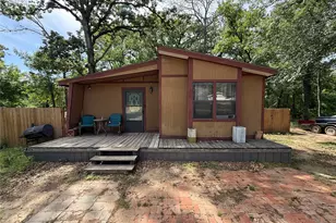 148 Indian Gap Dr, Mabank, TX 75156 - Photo 1