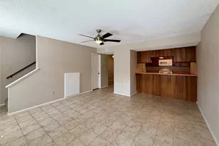 1247 Dallas Dr, Denton, TX 76205 - Photo 2