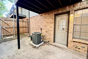 1247 Dallas Dr, Denton, TX 76205 - Photo 8