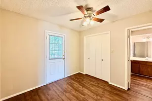 1247 Dallas Dr, Denton, TX 76205 - Photo 12