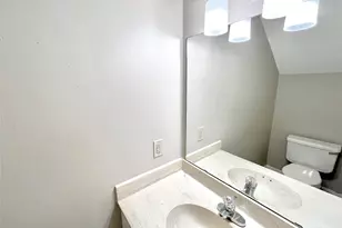 1247 Dallas Dr, Denton, TX 76205 - Photo 4