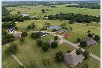 27089 Meadowmore Drive, Whitney, TX 76692 - Photo 36