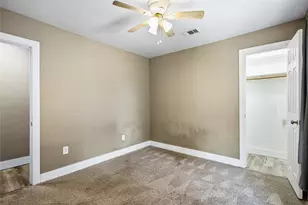 2121 W Bond St, Denison, TX 75020 - Photo 14