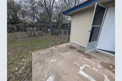 6709 Ridgecrest Court, Fort Worth, TX 76133 - Photo 12