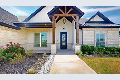 138 Chisos Drive, Decatur, TX 76234 - Photo 2