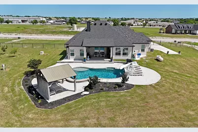 138 Chisos Drive, Decatur, TX 76234 - Photo 4
