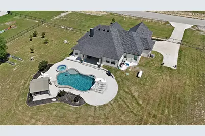 138 Chisos Drive, Decatur, TX 76234 - Photo 36