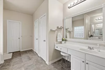 2825 Treasure Cove Drive, Lewisville, TX 75056 - Photo 32