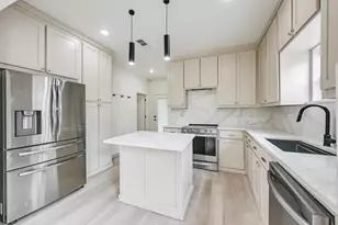 2109 Gould Ave, Fort Worth, TX 76164 - Photo 12