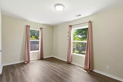 6824 Lakeside Drive, Lake Worth, TX 76135 - Photo 6