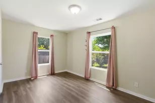 6824 Lakeside Dr, Lake Worth, TX 76135 - Photo 6