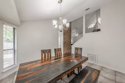825 Ashmount Lane, Arlington, TX 76017 - Photo 12
