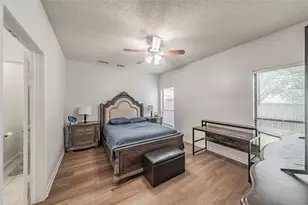 825 Ashmount Ln, Arlington, TX 76017 - Photo 14