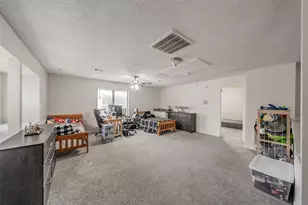 825 Ashmount Ln, Arlington, TX 76017 - Photo 32
