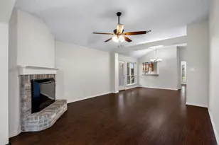 1417 Turtle Cove Dr, Little Elm, TX 75068 - Photo 6