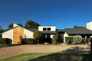 7109 Alpha Rd, Dallas, TX 75240 - Photo 2