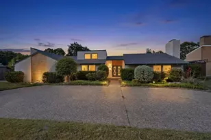 7109 Alpha Rd, Dallas, TX 75240 - Photo 1
