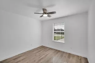 309 Shadow Bend Dr, Red Oak, TX 75154 - Photo 26