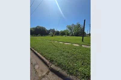 500 E Evergreen Street, Sherman, TX 75090 - Photo 1