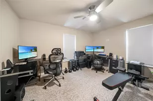 209 N McGraw St, Forney, TX 75126 - Photo 16