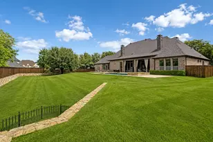 2042 Miracle Point Dr, Southlake, TX 76092 - Photo 10