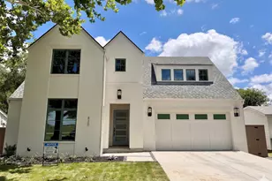 820 Edgefield Rd, Fort Worth, TX 76107 - Photo 1