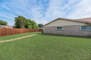 3704 Misty Ct, Fort Worth, TX 76133 - Photo 32