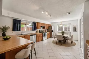 3704 Misty Ct, Fort Worth, TX 76133 - Photo 8