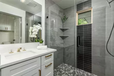 707 S College Street, McKinney, TX 75069 - Photo 16